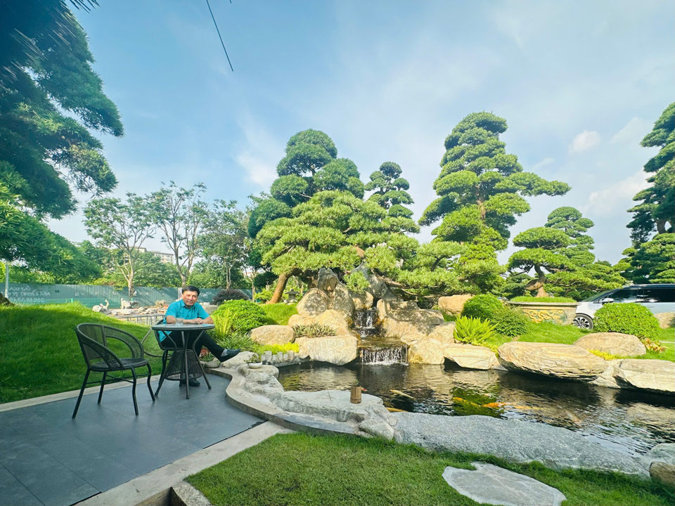 Hồ kol sân vườn Phú Minh