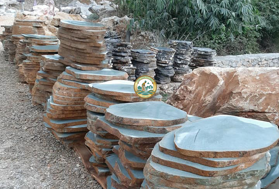 đá bước dạo Hà Nội