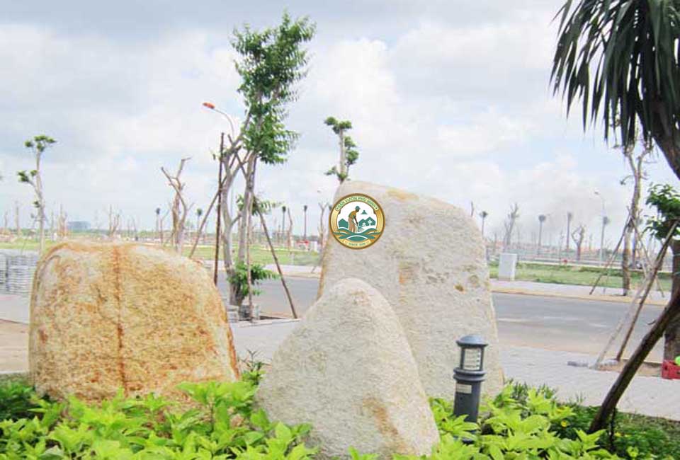 đá tảng trang trí công viên