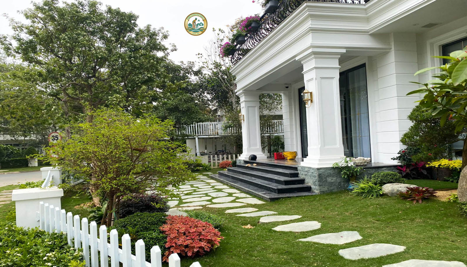 Thi công Sân vườn tại Hòa Bình